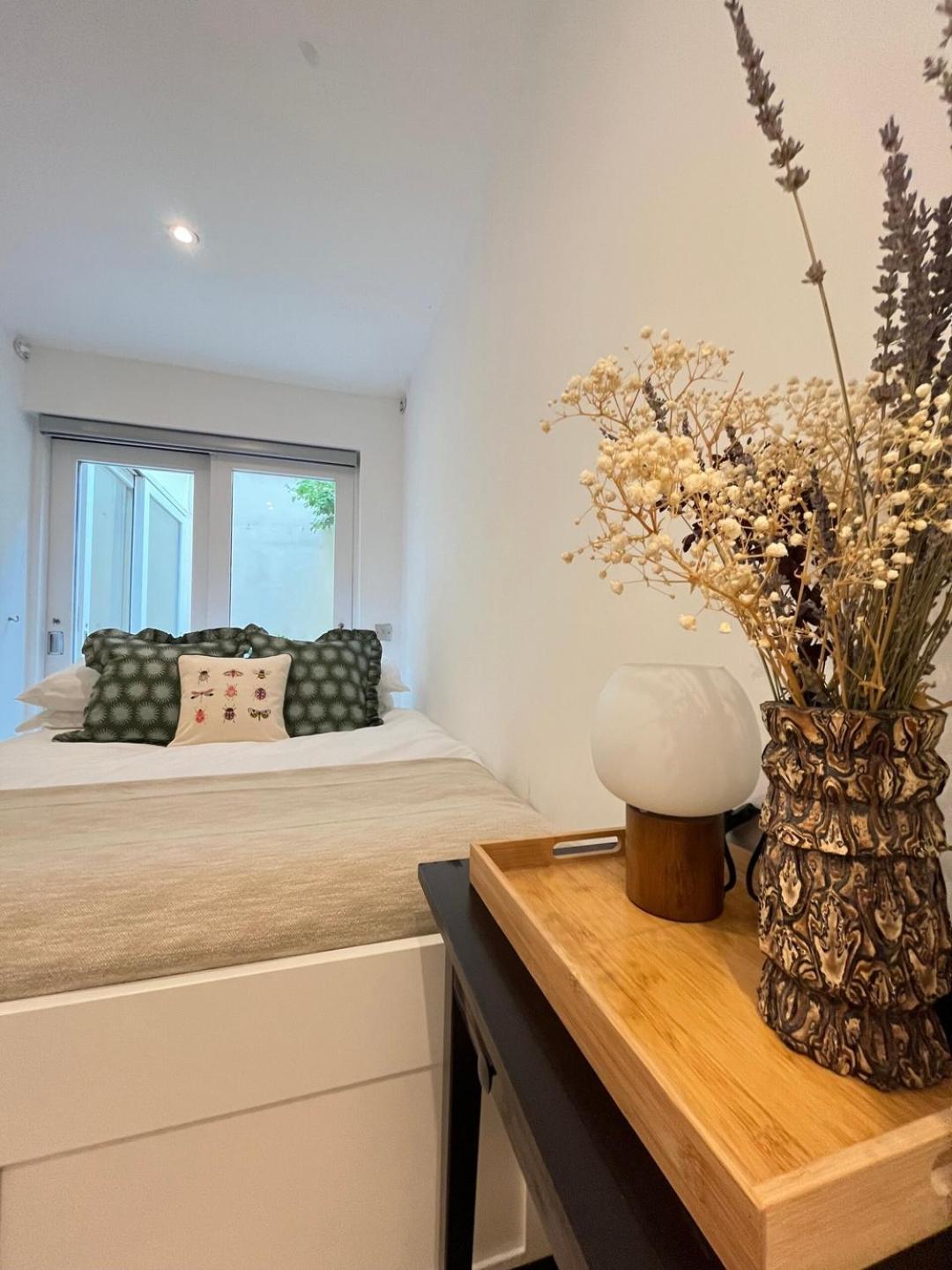 Holiday home Holland Park Hideaway: A Stylish Escape *